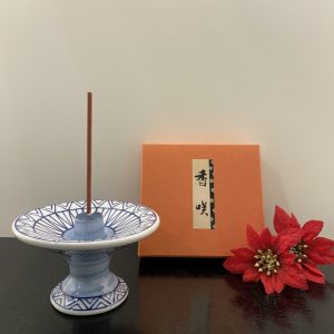セレモア新宿本店　お香の日　香立風韻　香咲