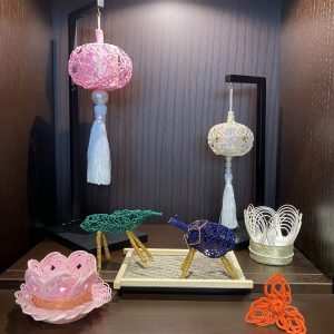 お盆の組紐飾り