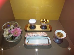 寝かせる線香皿
