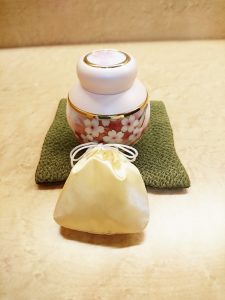 ソウルジュエリー　聖蹟桜ケ丘店　分骨壺　まとうさくら　インナーポーチ