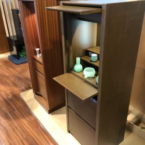 現代仏壇イクシアダーク