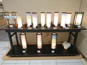 聖蹟桜ケ丘店　提灯展示