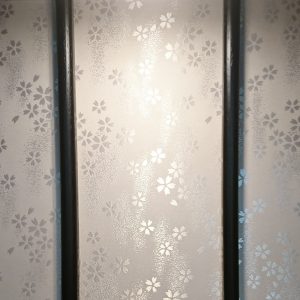 セレモア　聖蹟桜ケ丘店　仏壇　桜時　展示　背板写真