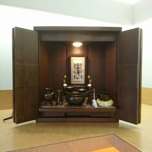 セレモア　聖蹟桜ケ丘店　仏壇　アプロス　展示