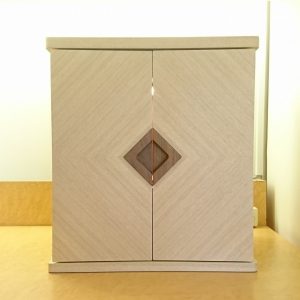セレモア　聖蹟桜ケ丘店　仏壇　展示　クローバー