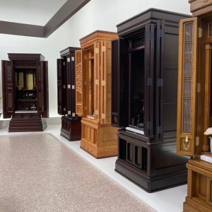 セレモア　相模原本店　仏壇展示