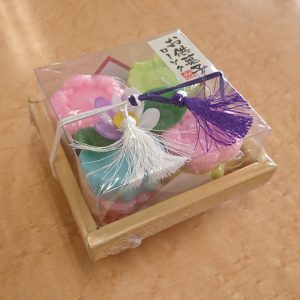 お仏壇のセレモア　京王聖蹟桜ケ丘店　京王百貨店　好物ローソク　カメヤマ　お供え菓子キャンドル