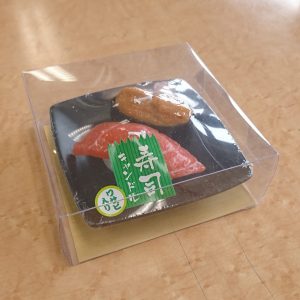 お仏壇のセレモア　京王聖蹟桜ケ丘店　京王百貨店　好物ローソク　カメヤマ　マグロ・ウニ握り寿司キャンドル